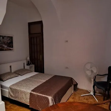 Casa de hóspedes Viksi *